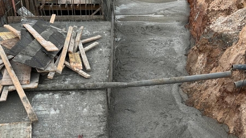 יגאל אלון בר לב.jpg