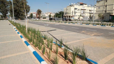 חניון איילת השחר 1.JPG